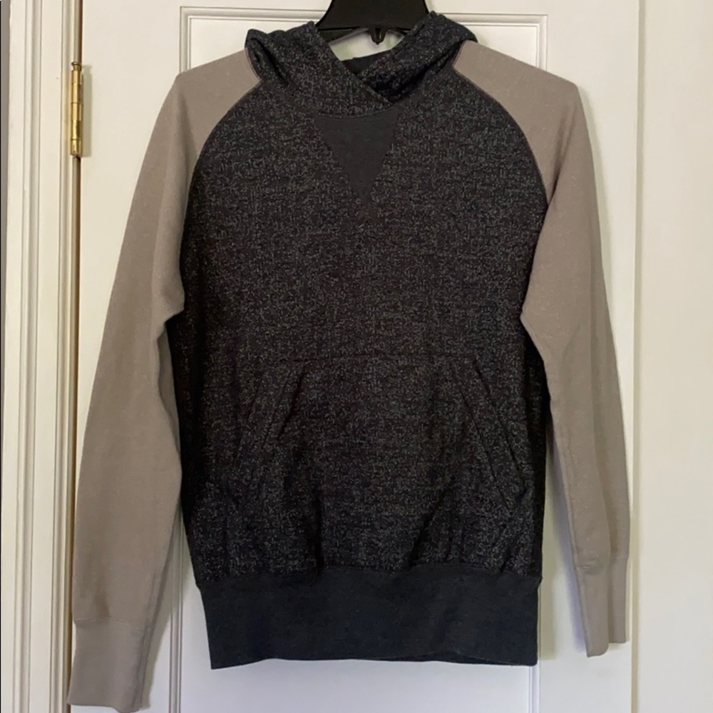 Johnny Cupcakes hoodie